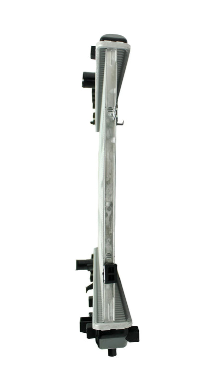 Radiador GM Suzuki Optra base LS, LT, Forenza, Reno T/M 04-10 16mm Tubo Soldado std